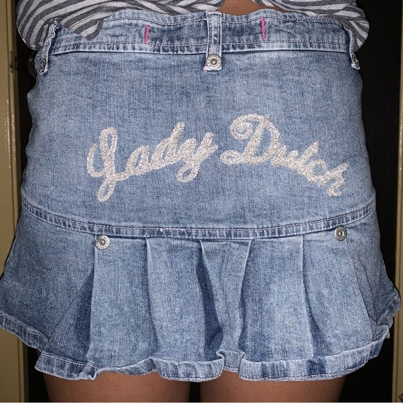 Lady Dutch pleated denim mini skirt - Picture 2 of 2
